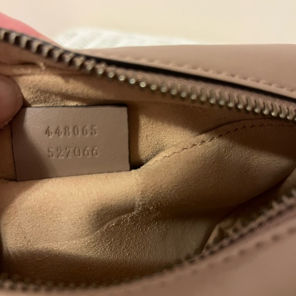 SOLD Gucci GG Mini Marmont Shoulder Bag - Picture 4 of 13
